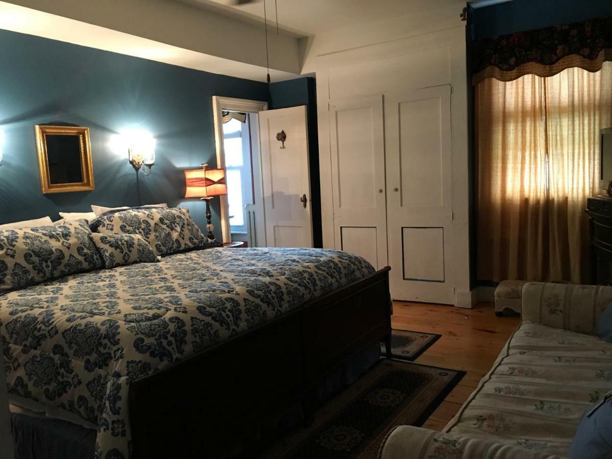 The Red Hook Country Inn, An "Old Rhinebeck" Bed & Breakfast Esterno foto