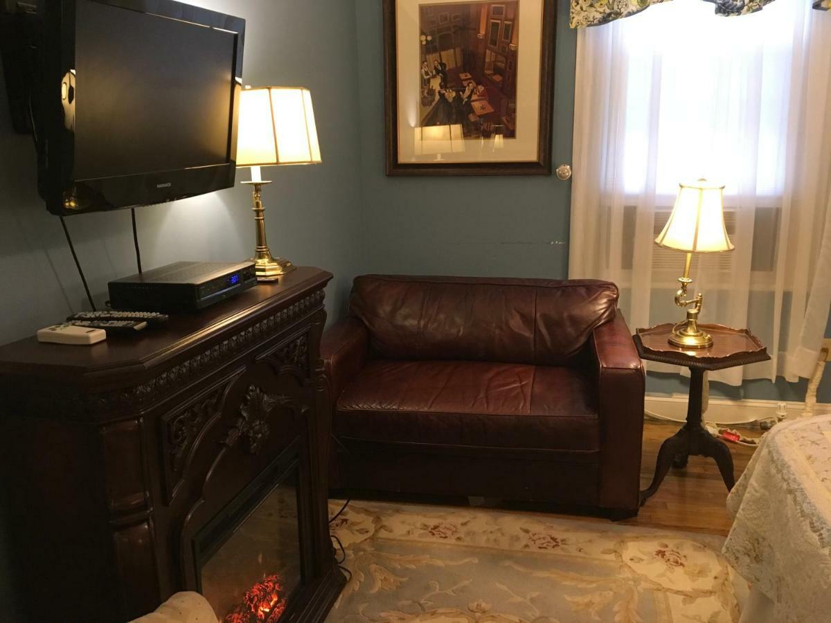 The Red Hook Country Inn, An "Old Rhinebeck" Bed & Breakfast Esterno foto