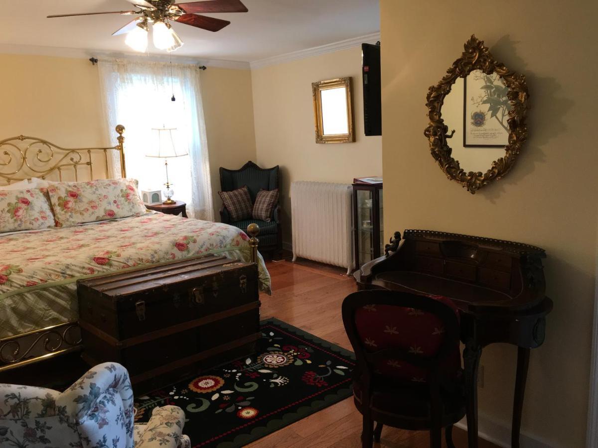 The Red Hook Country Inn, An "Old Rhinebeck" Bed & Breakfast Esterno foto